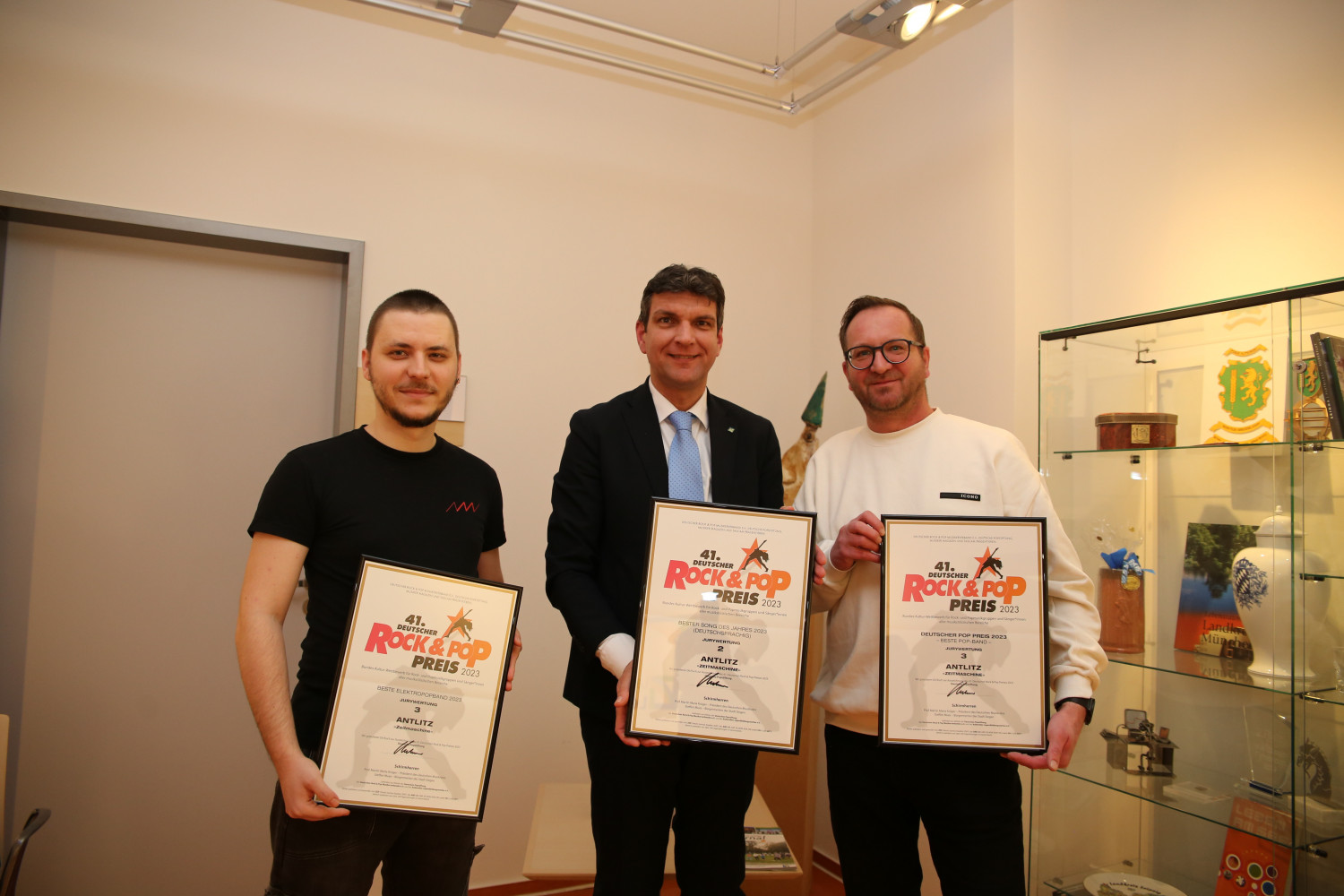 pic_20240115183721_353ab4cbed