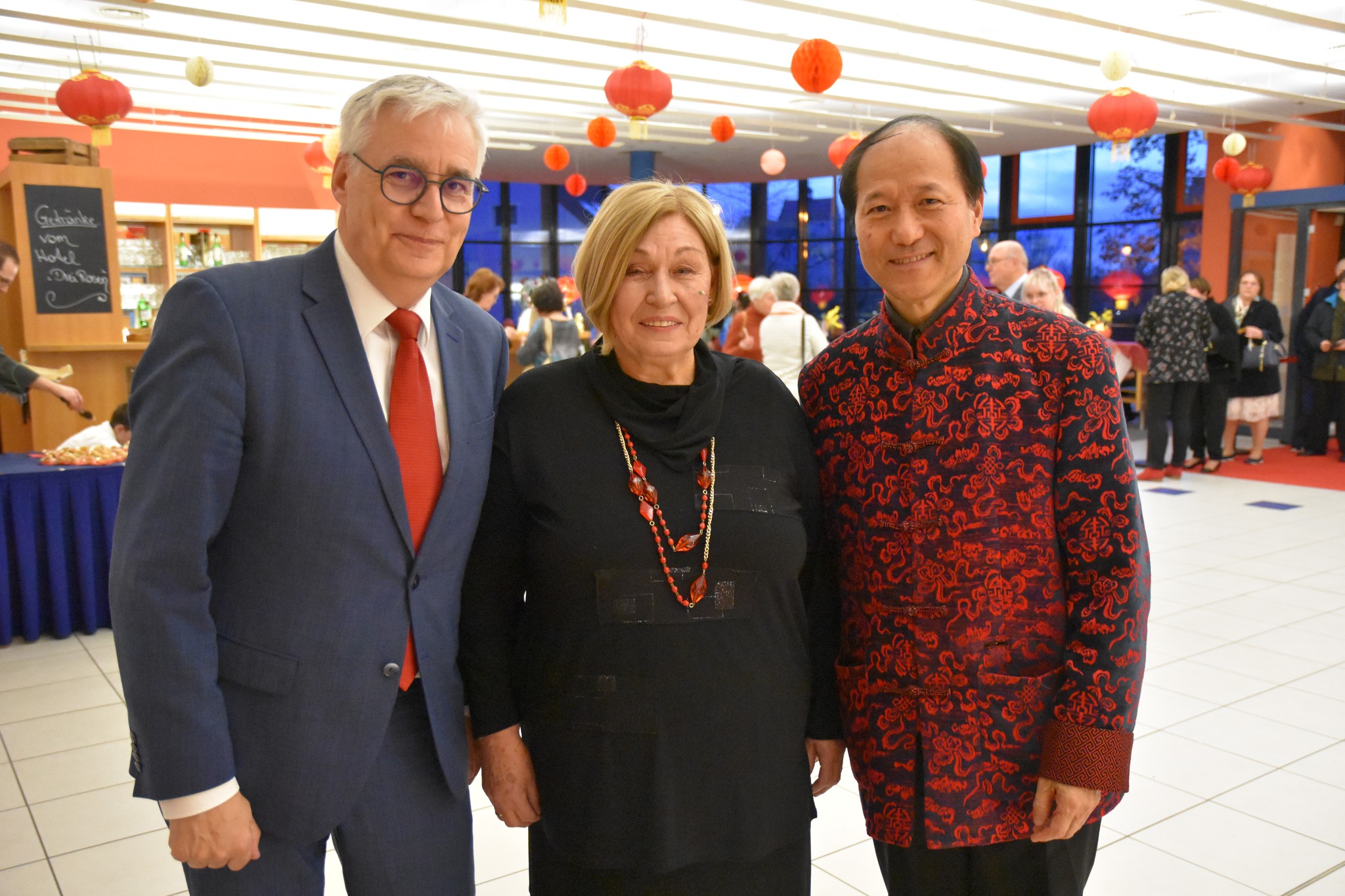 424619834_778150084348904_17584595906945446_n