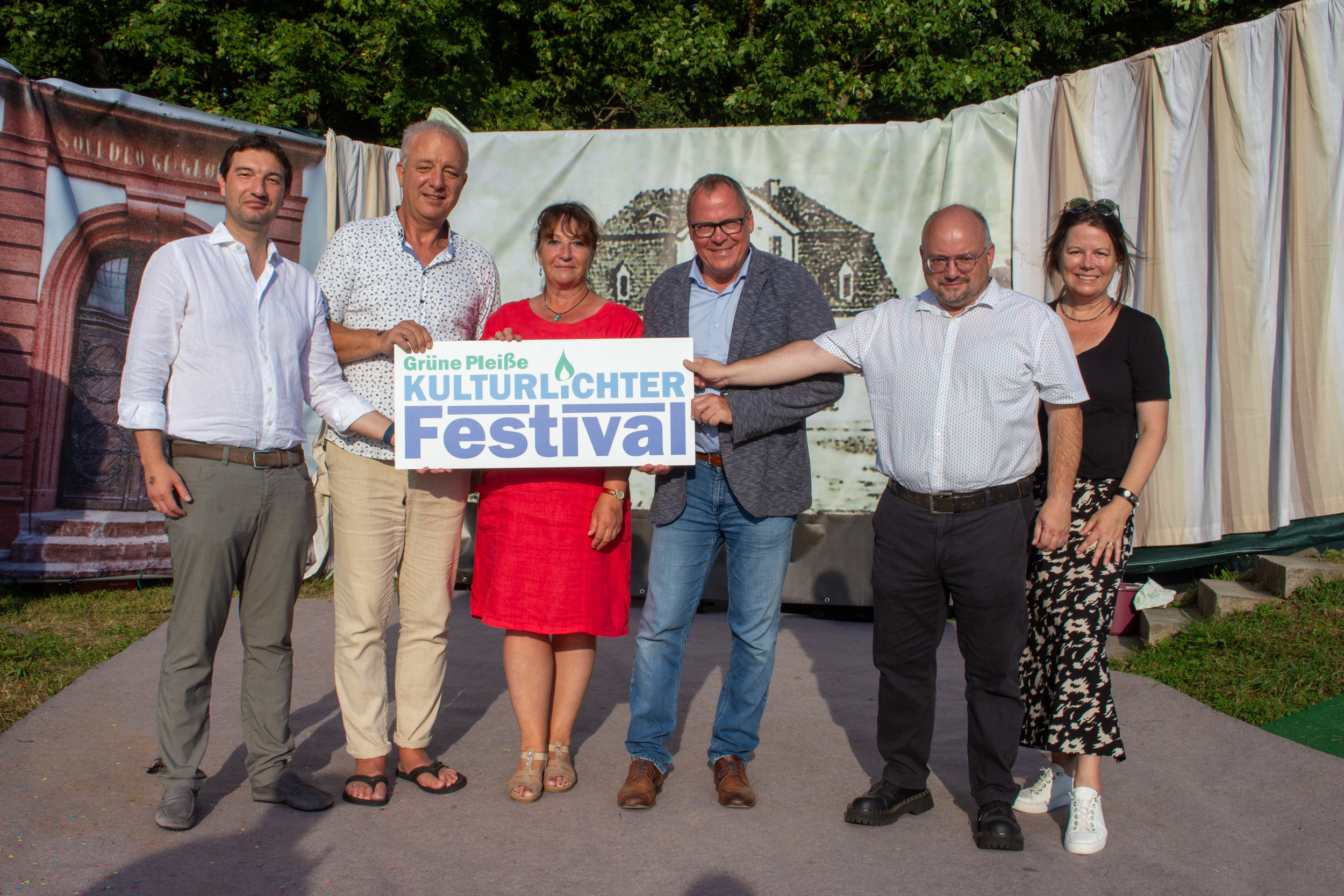 2024-08-17-18-18-31-8420