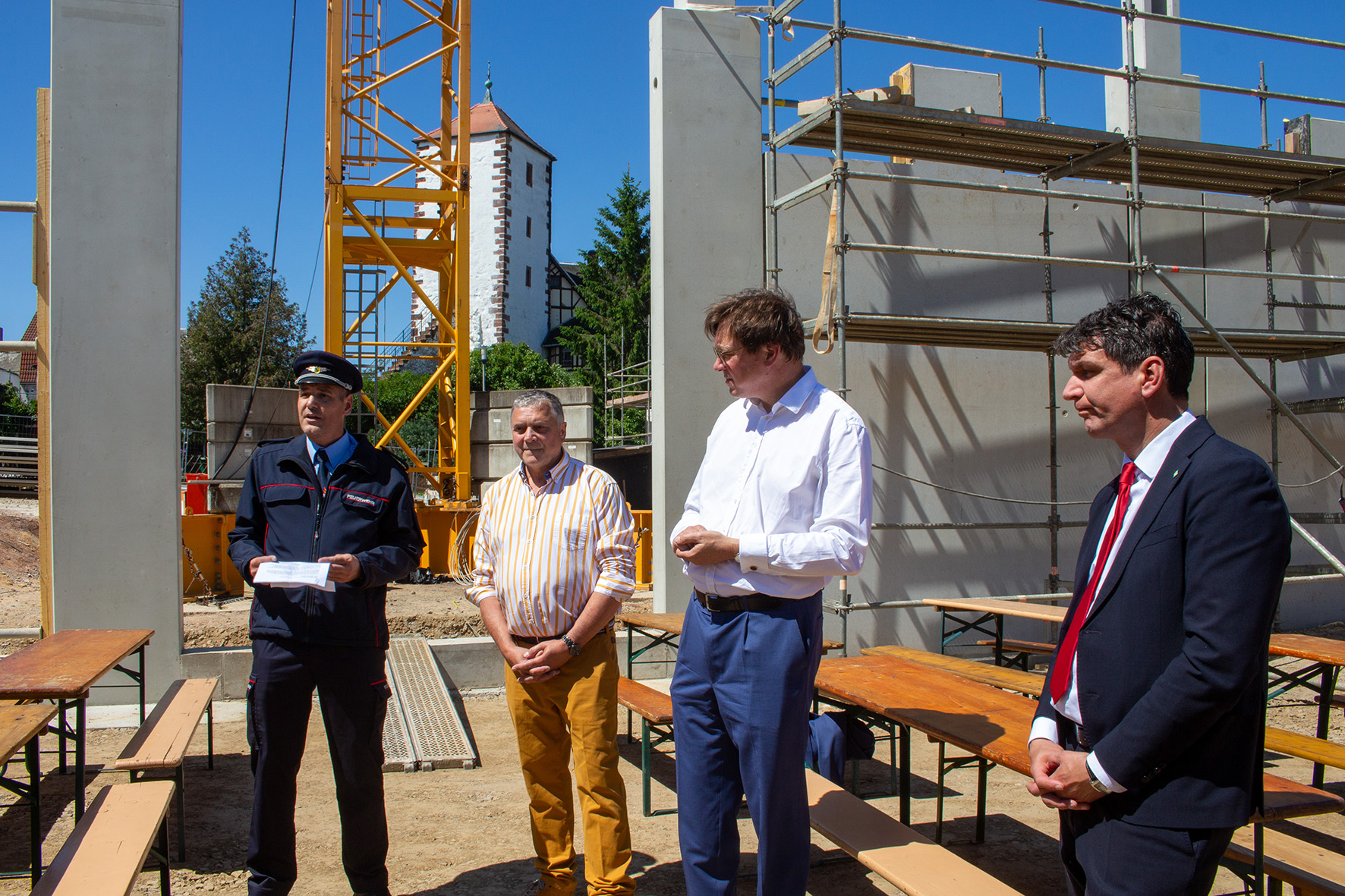 2024-05-15-13-09-53-8073_a