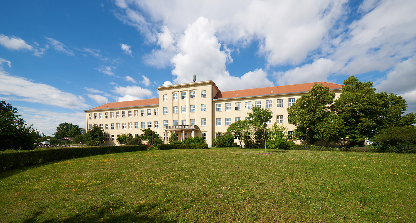 staatliche-studienakademie-leipzig-a